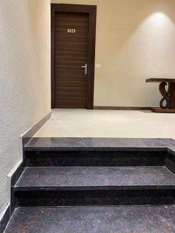 Hotel Alpine Plaza Shāhpur Εξωτερικό φωτογραφία