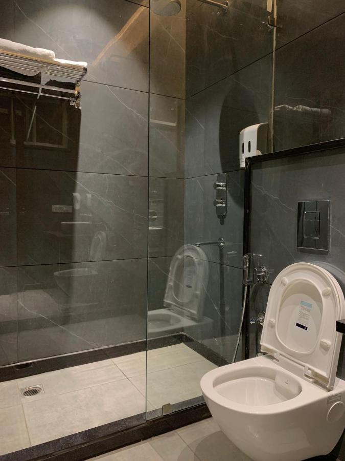 Hotel Alpine Plaza Shāhpur Εξωτερικό φωτογραφία